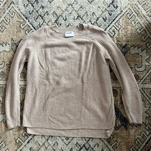 Old navy sweater